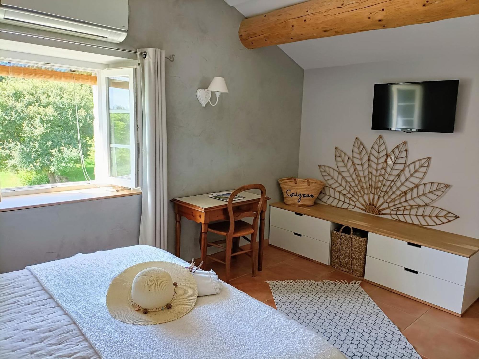 La Ferme Les Eybrachas Hotel Réauville Værelse billede
